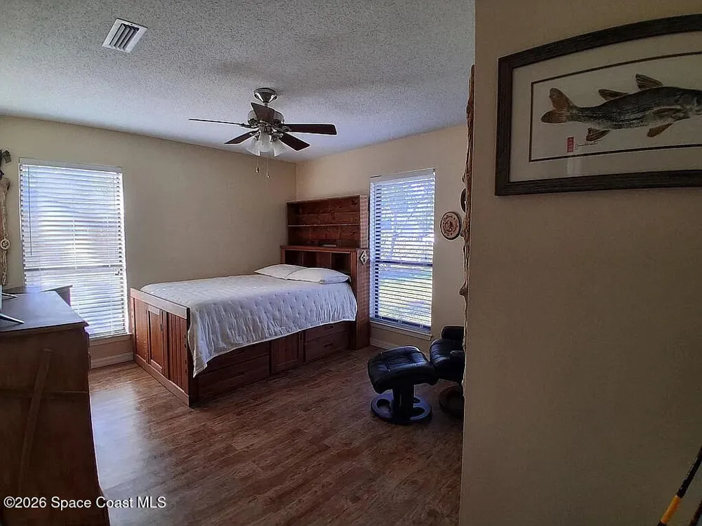 6503 Calle De Lago Navarre, FL 32566