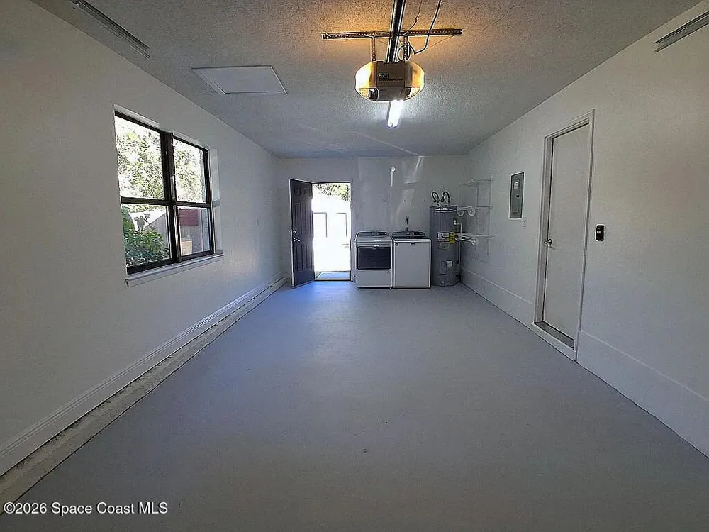 6503 Calle De Lago Navarre, FL 32566
