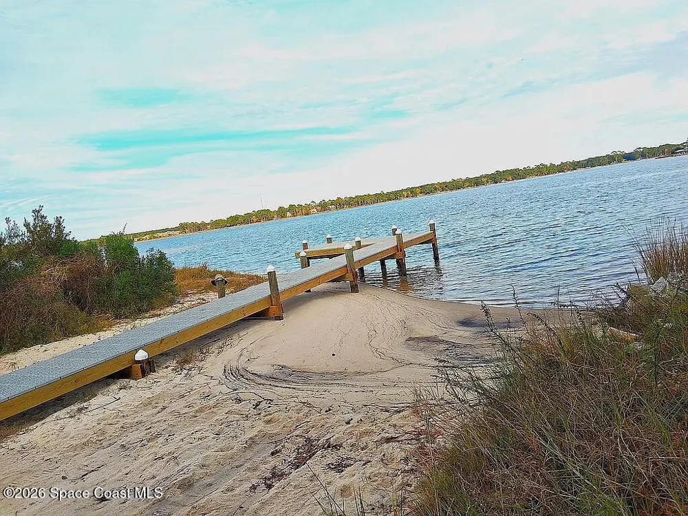 6503 Calle De Lago Navarre, FL 32566