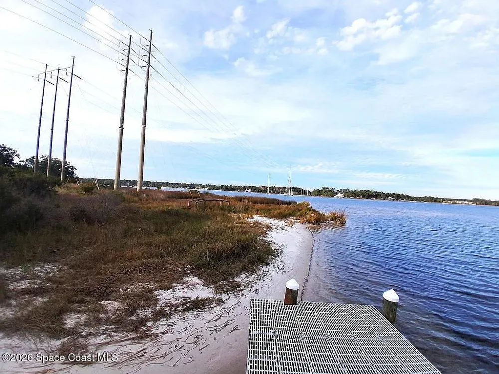 6503 Calle De Lago Navarre, FL 32566