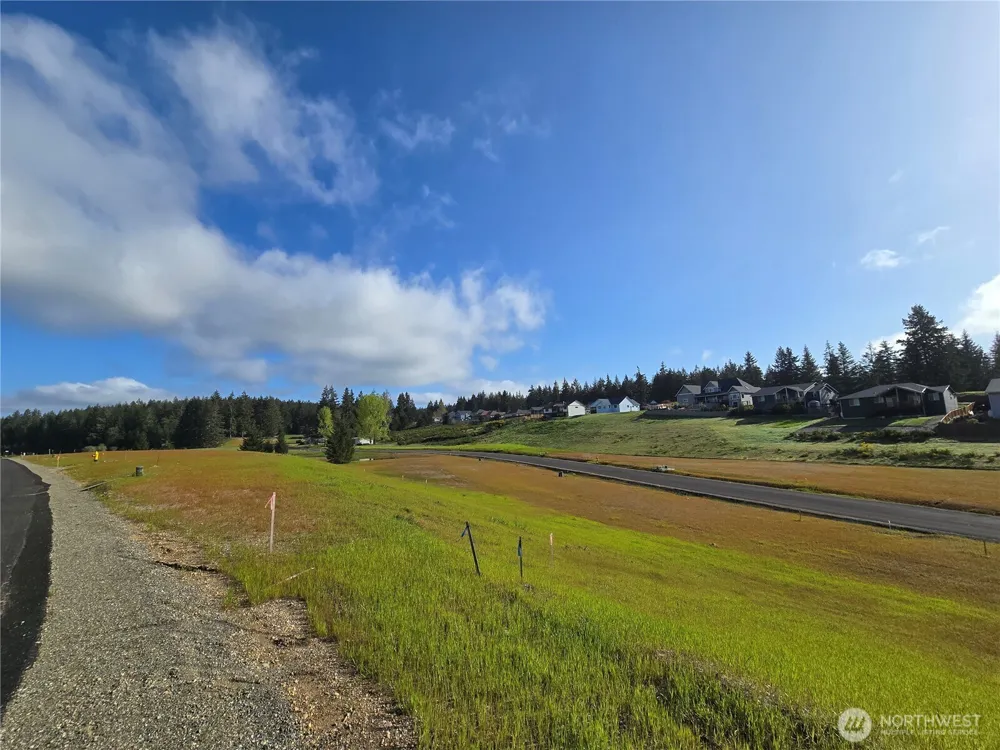 0 E Donbob Lane Allyn, WA 98524