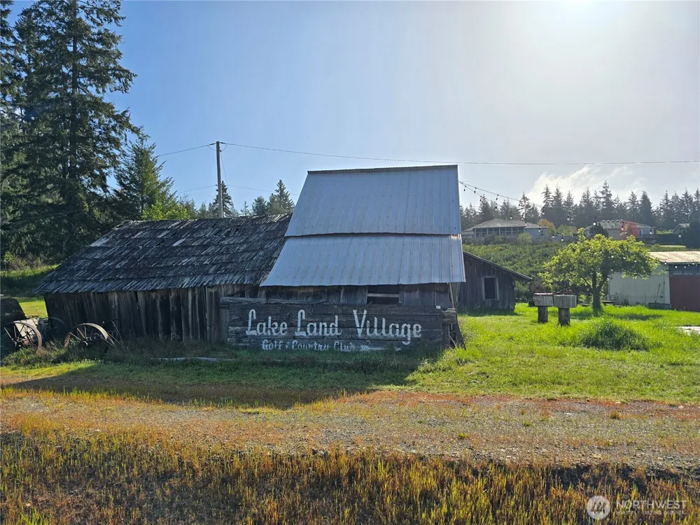 150 E Donbob Lane Allyn, WA 98524