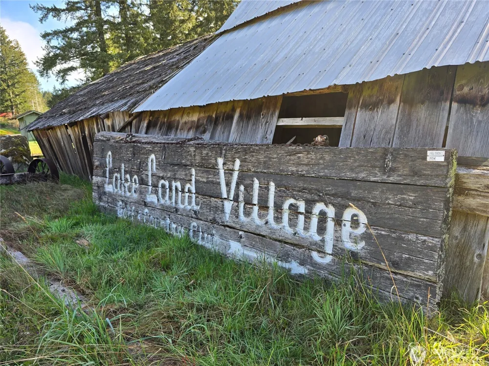 150 E Donbob Lane Allyn, WA 98524