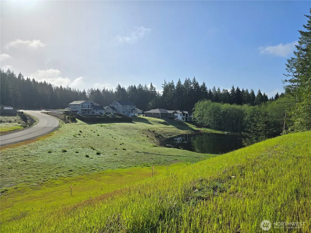 140 E Donbob Lane Allyn, WA 98524