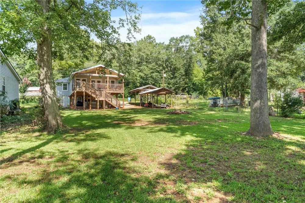 175 Cherokee Drive Jackson, GA 30332