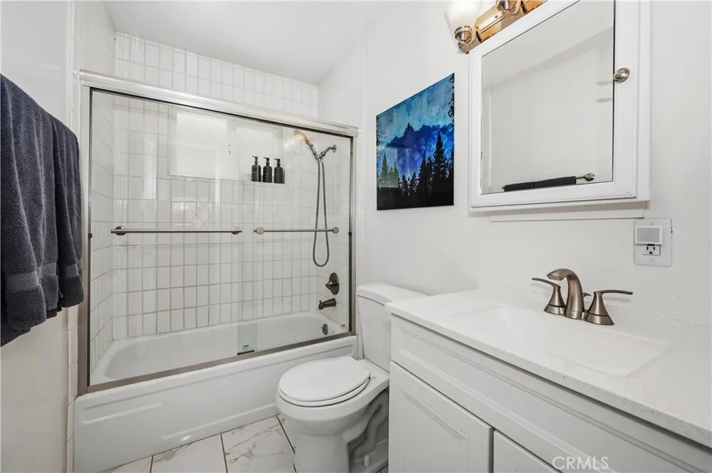 1099 Canyon Fawnskin, CA 92333