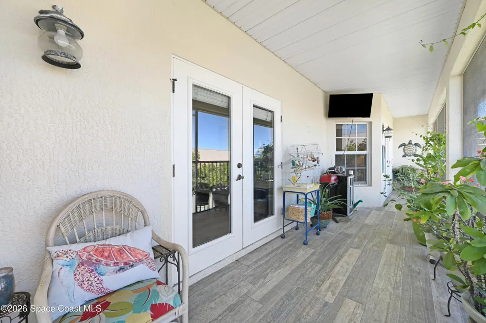 127 Lancha Circle #203 Indian Harbour Beach, FL 32937