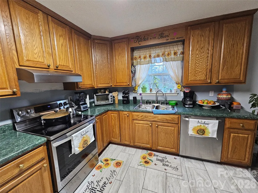 16318 SC Hwy 102 Highway Patrick, SC 29584
