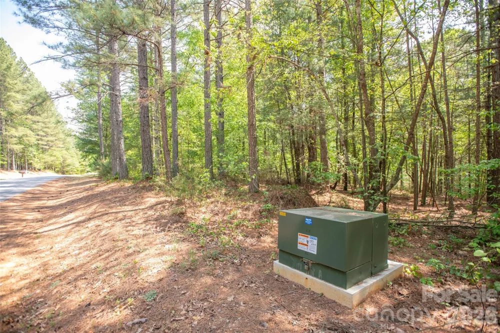 1518 W Paradise Harbor Drive Connelly Springs, NC 28612