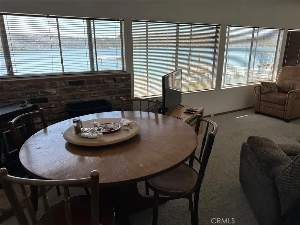 11705 E Highway 20 Clearlake Oaks, CA 95423