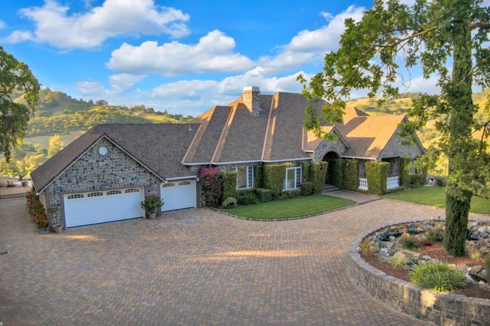 2315 Rockwood Ranch Road Morgan Hill, CA 95037