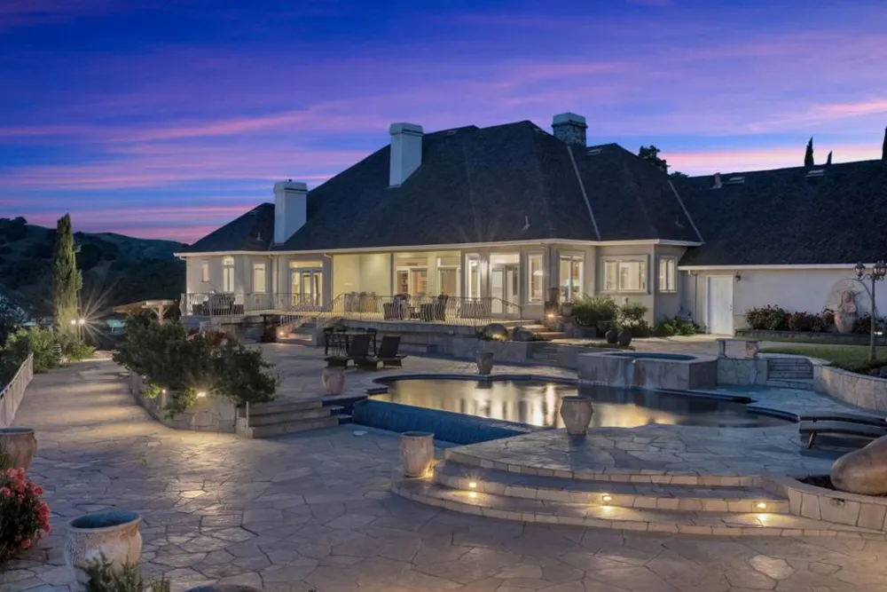 2315 Rockwood Ranch Road Morgan Hill, CA 95037