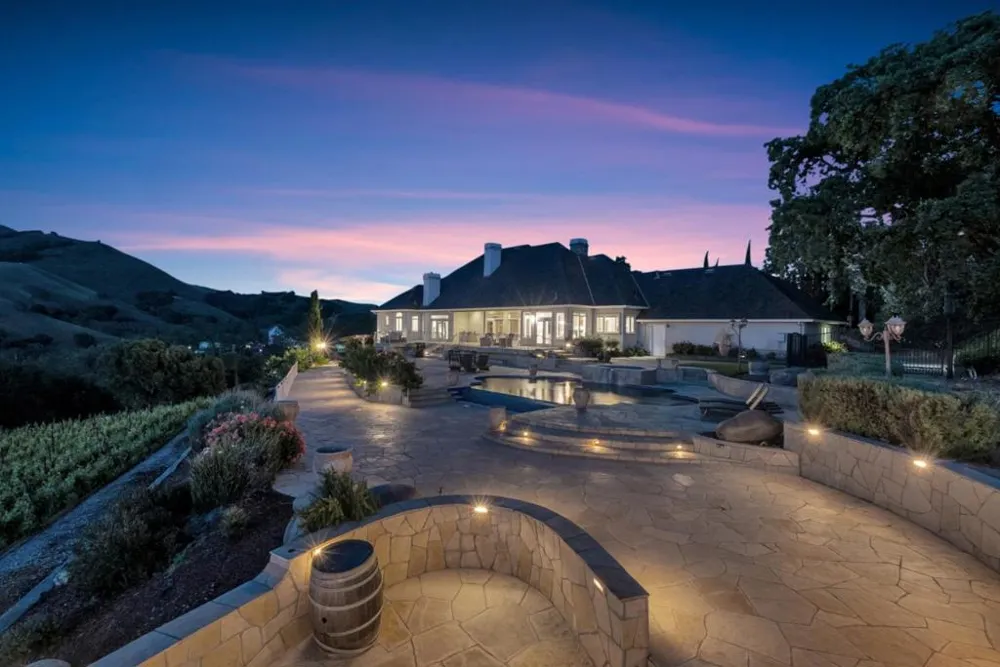 2315 Rockwood Ranch Road Morgan Hill, CA 95037