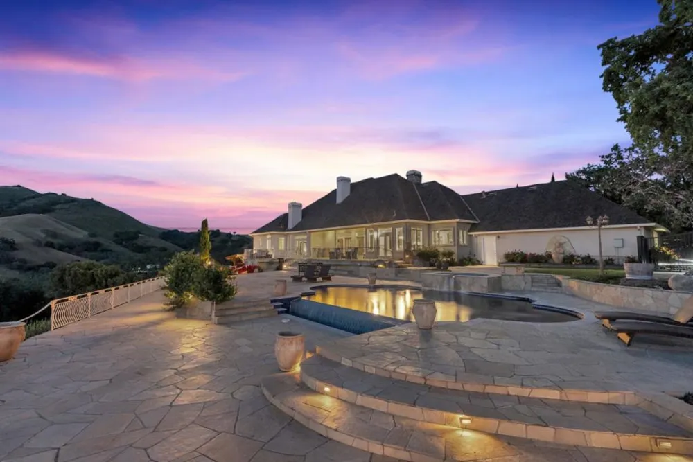 2315 Rockwood Ranch Road Morgan Hill, CA 95037
