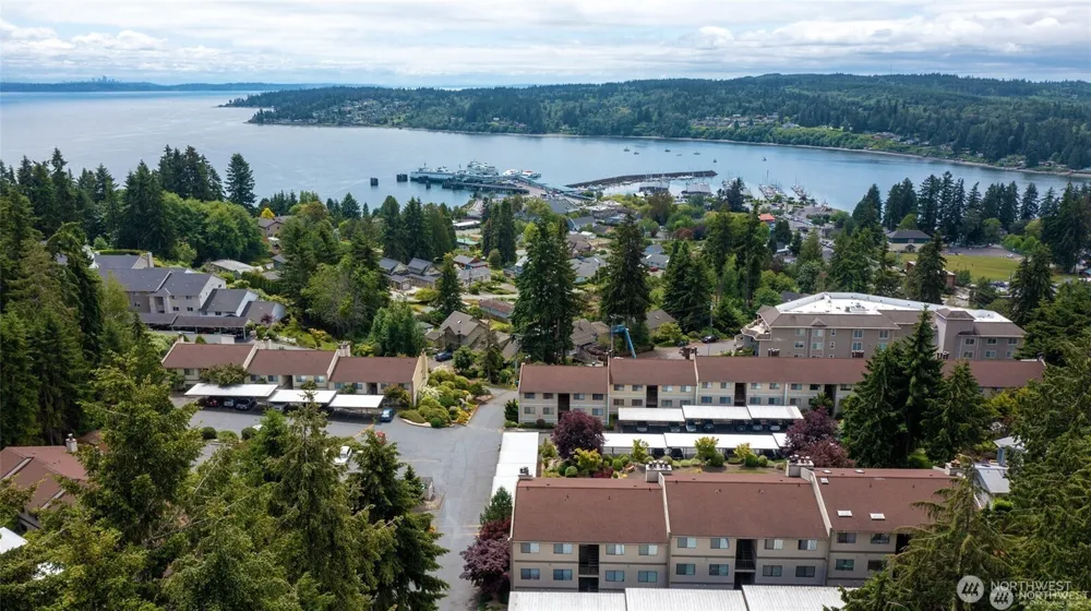 26435 Pennsylvania Avenue NE #46 Kingston, WA 98346