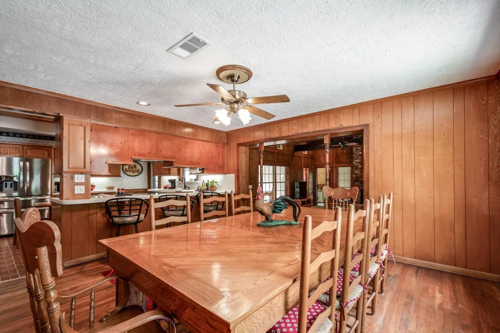 2870 Fostoria Tram Road Cleveland, TX 77328
