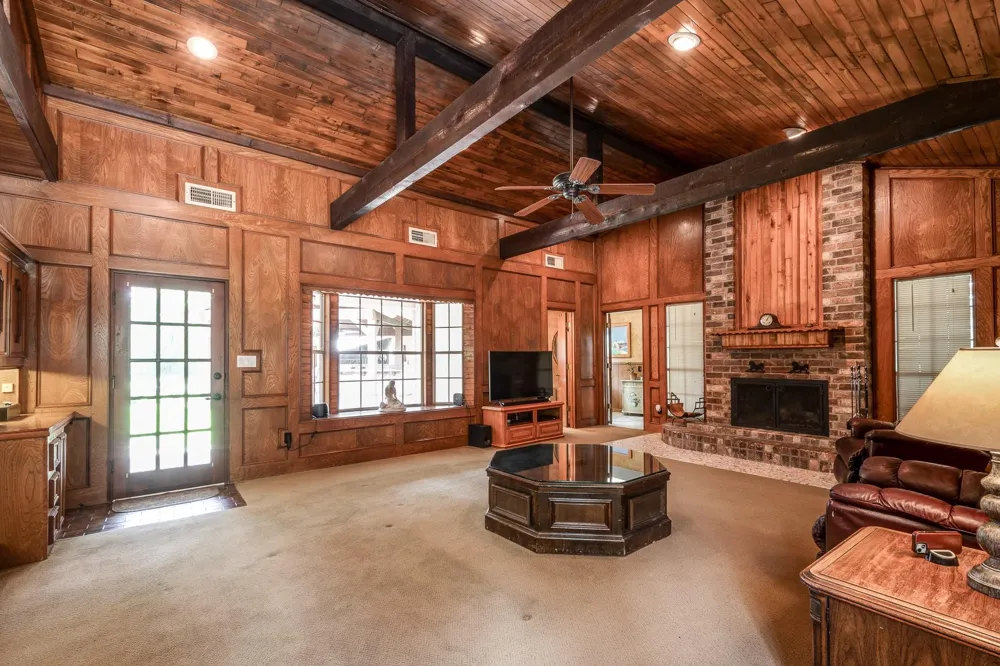 2870 Fostoria Tram Road Cleveland, TX 77328