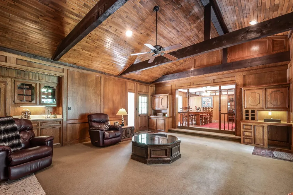 2870 Fostoria Tram Road Cleveland, TX 77328