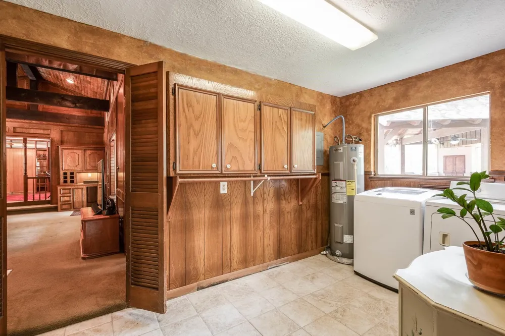 2870 Fostoria Tram Road Cleveland, TX 77328