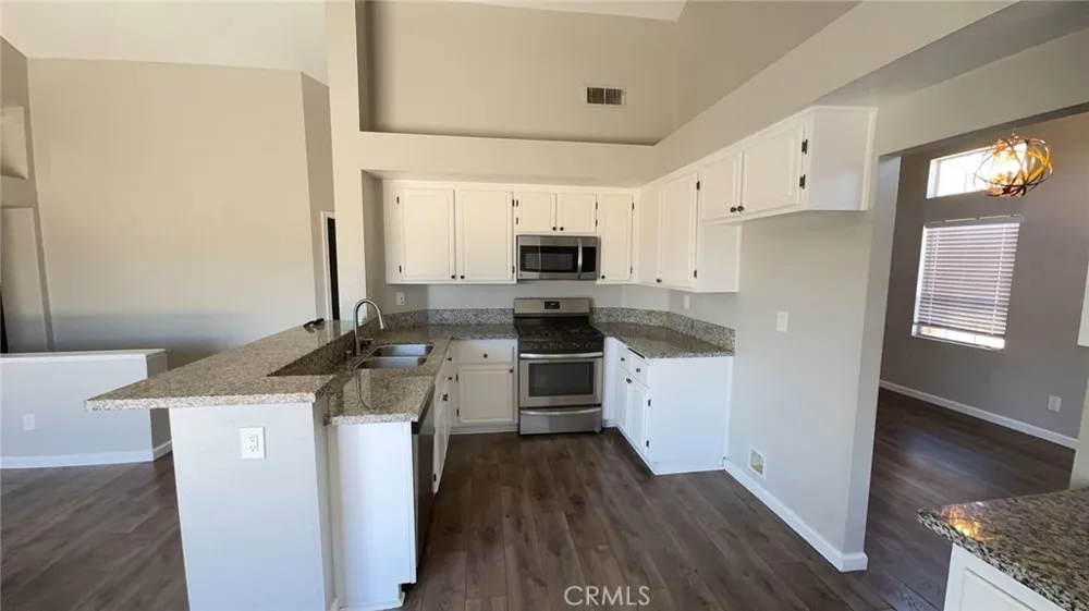 28870 Somme Court Menifee, CA 92584