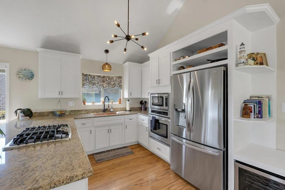 61 Ocean Street Davenport, CA 95017