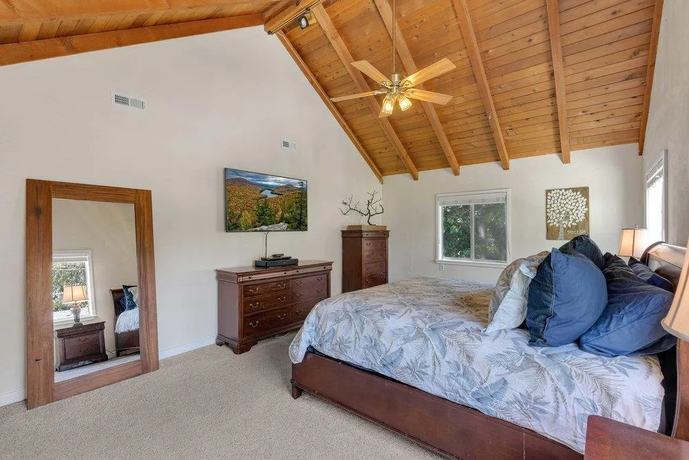 61 Ocean Street Davenport, CA 95017