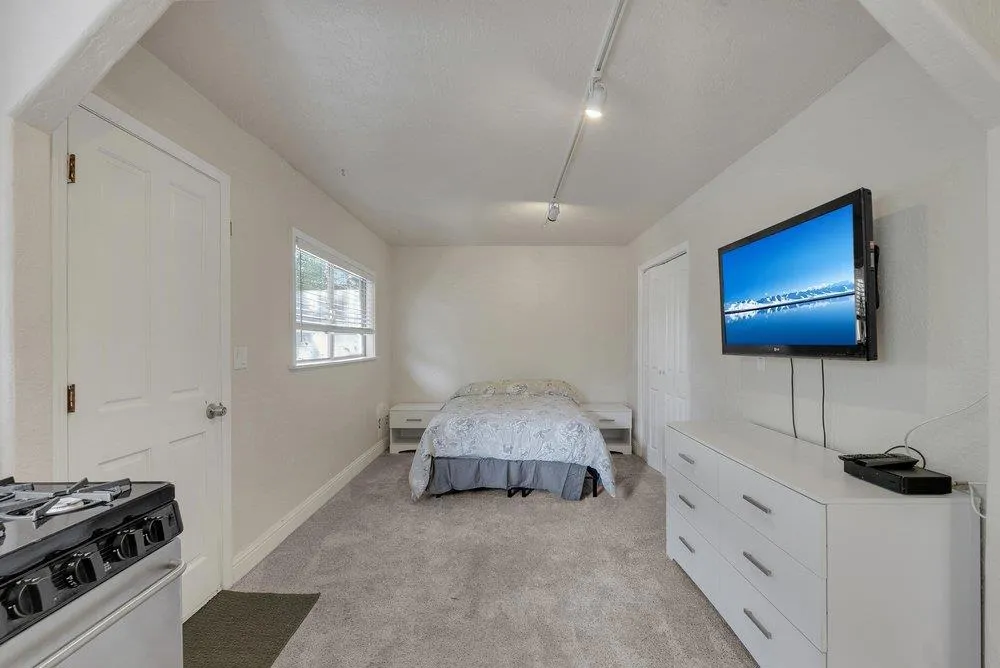 61 Ocean Street Davenport, CA 95017