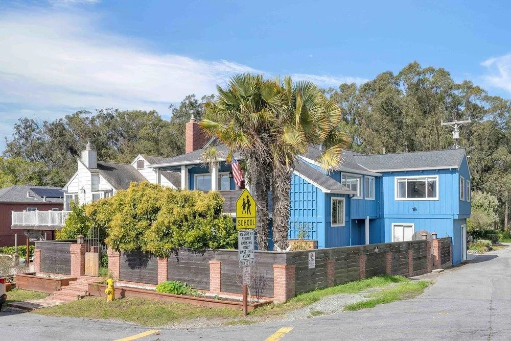61 Ocean Street Davenport, CA 95017