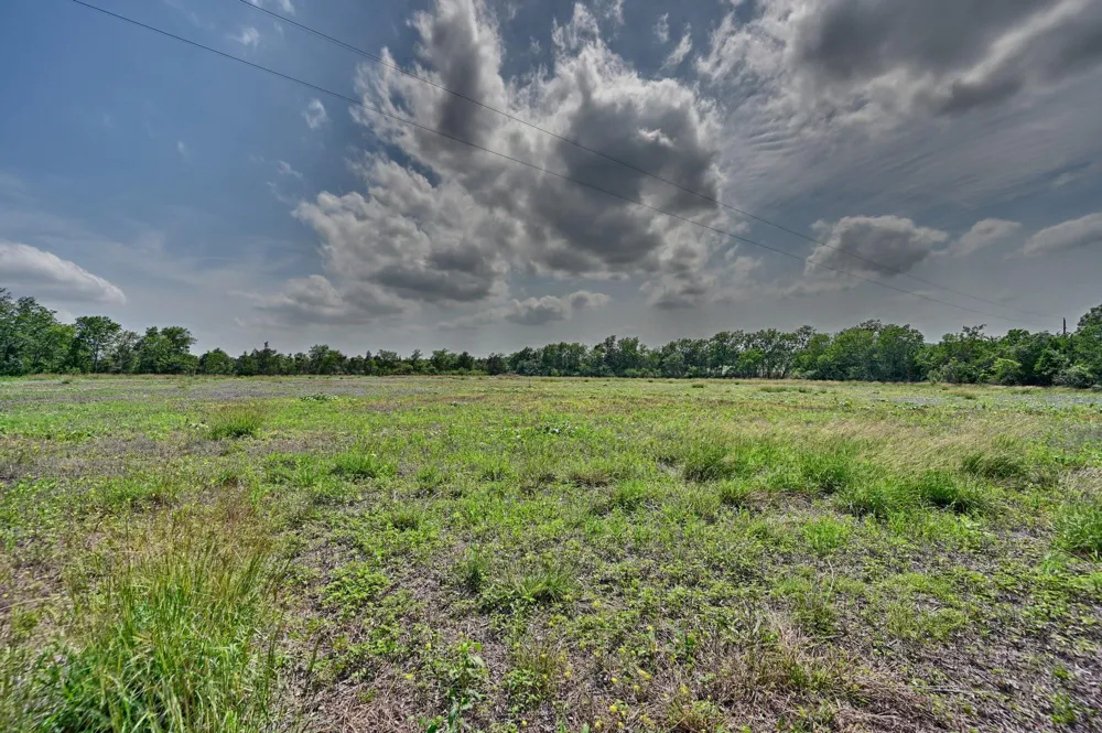 544 E Fm 1291 Round Top, TX 78954