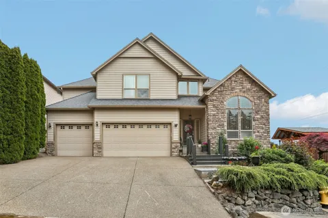 2506 33rd Court