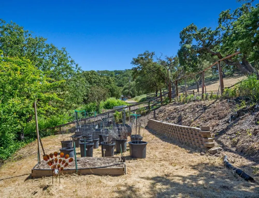 28837 Underwood Road Salinas, CA 93908