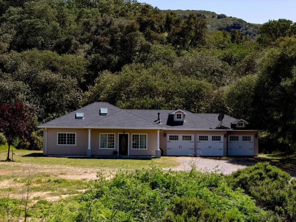 28837 Underwood Road Salinas, CA 93908