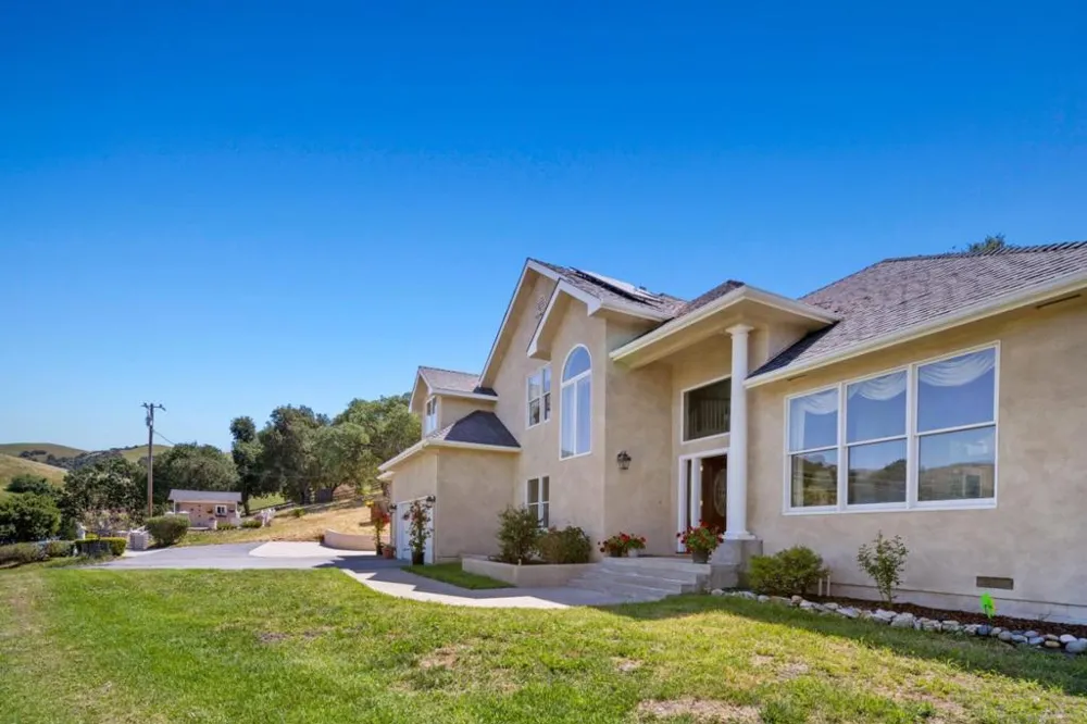 28837 Underwood Road Salinas, CA 93908