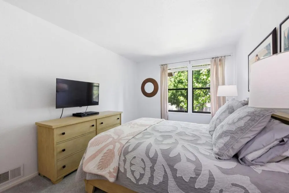 665 Cherry Avenue Sonoma, CA 95476