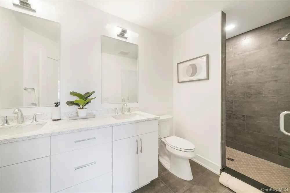 2040 Crompond Road #22 Yorktown Heights, NY 10598