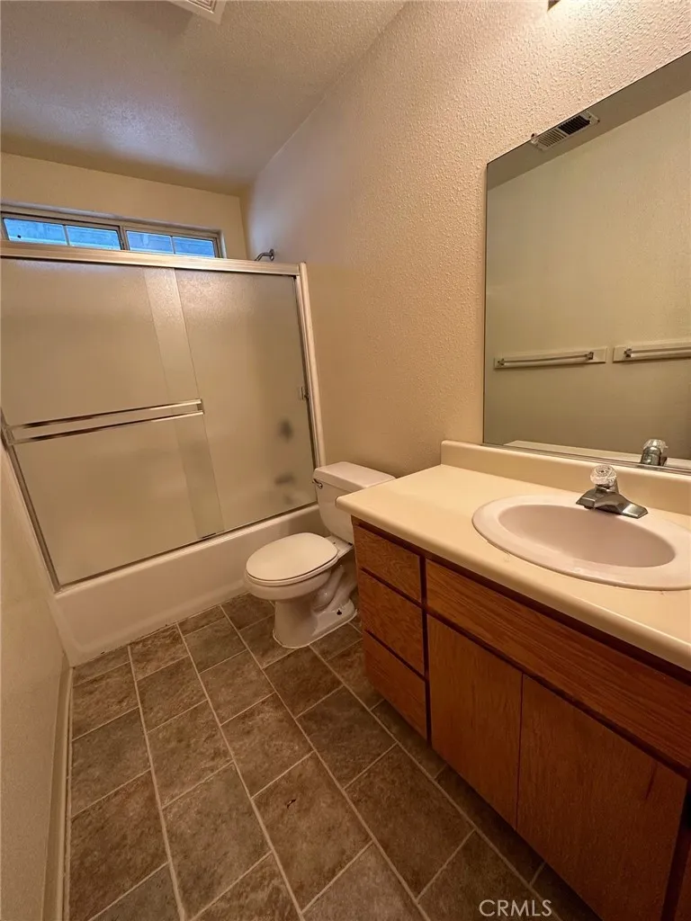 1020 W 4th Street Chico, CA 95928