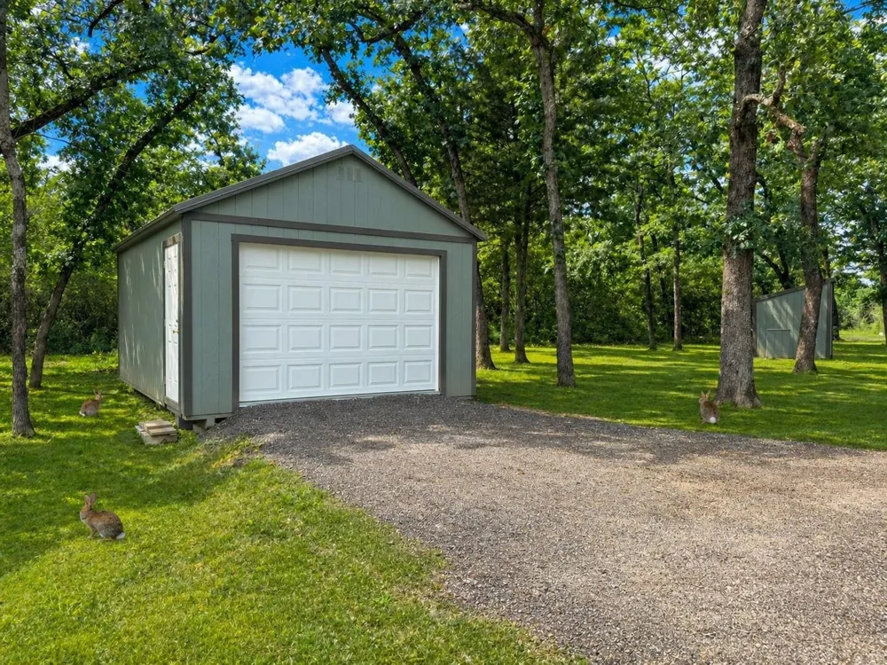 176 Cr 770 Donie, TX 75838