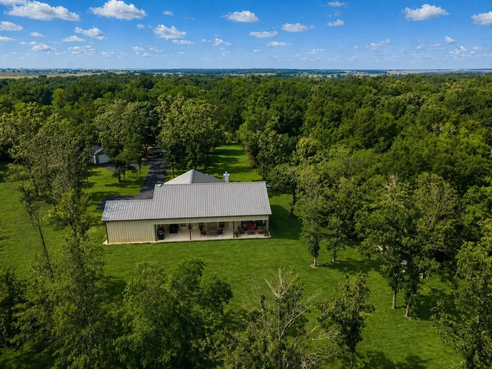 176 Cr 770 Donie, TX 75838