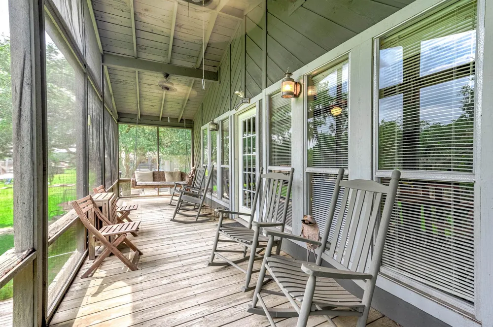 134 Private Road 652 Sargent, TX 77414