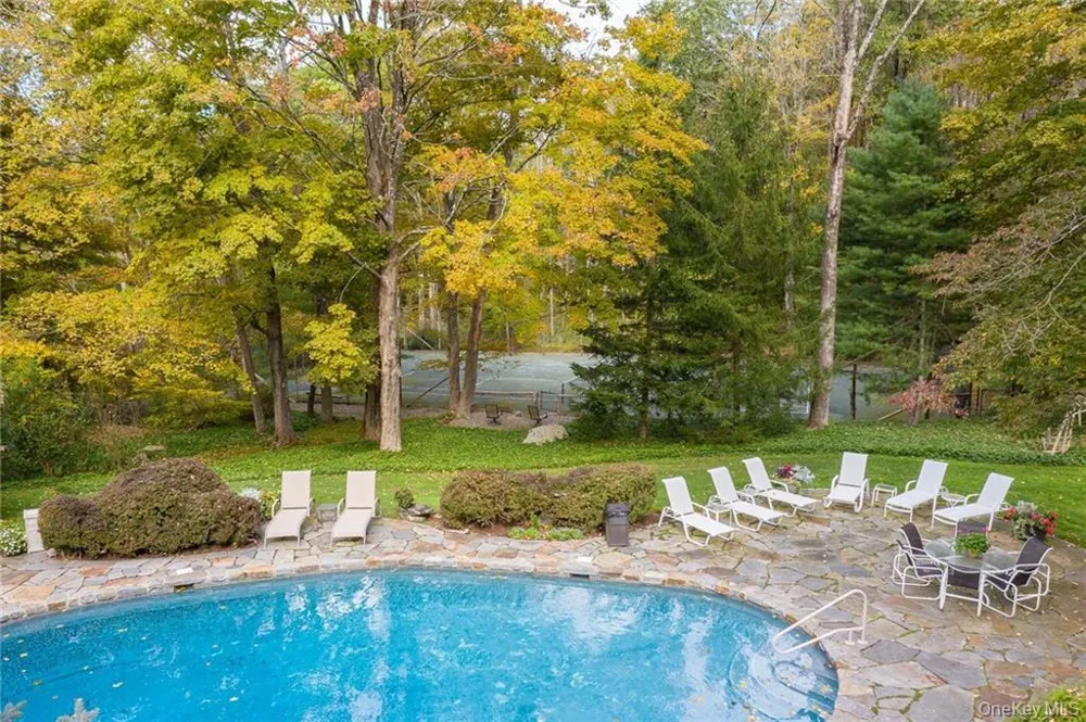 217 Trinity Pass Pound Ridge, NY 10576