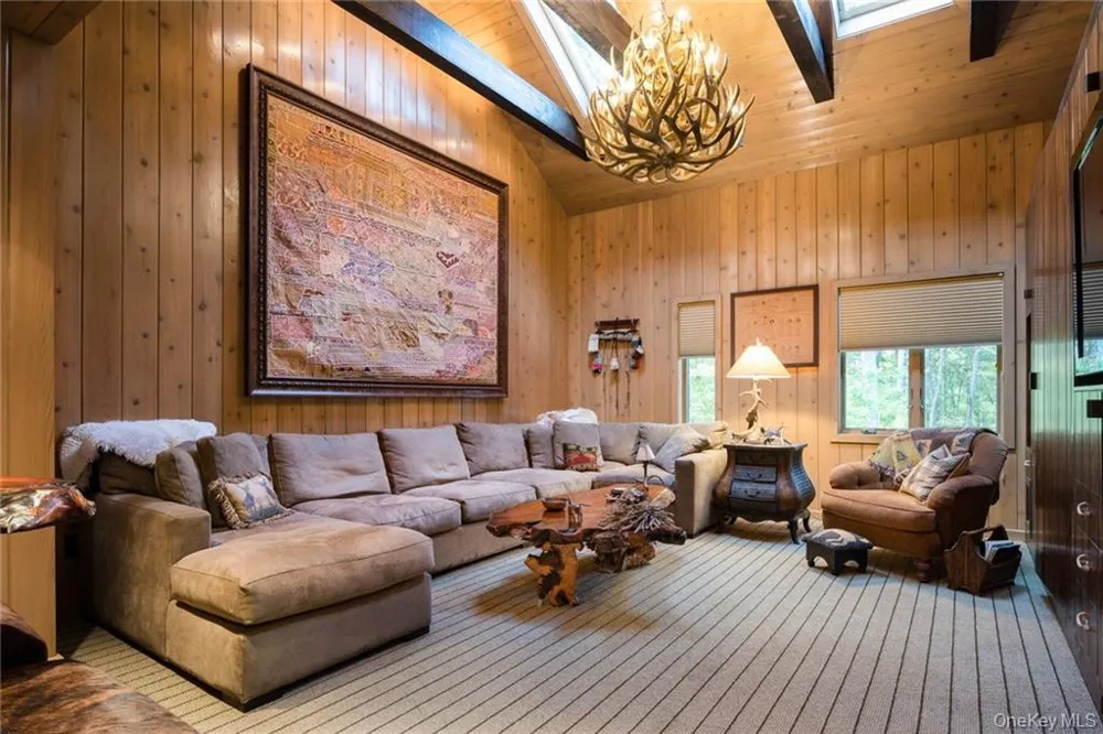 217 Trinity Pass Pound Ridge, NY 10576