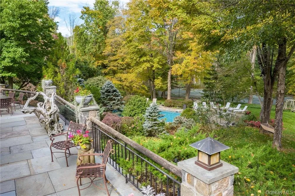 217 Trinity Pass Pound Ridge, NY 10576