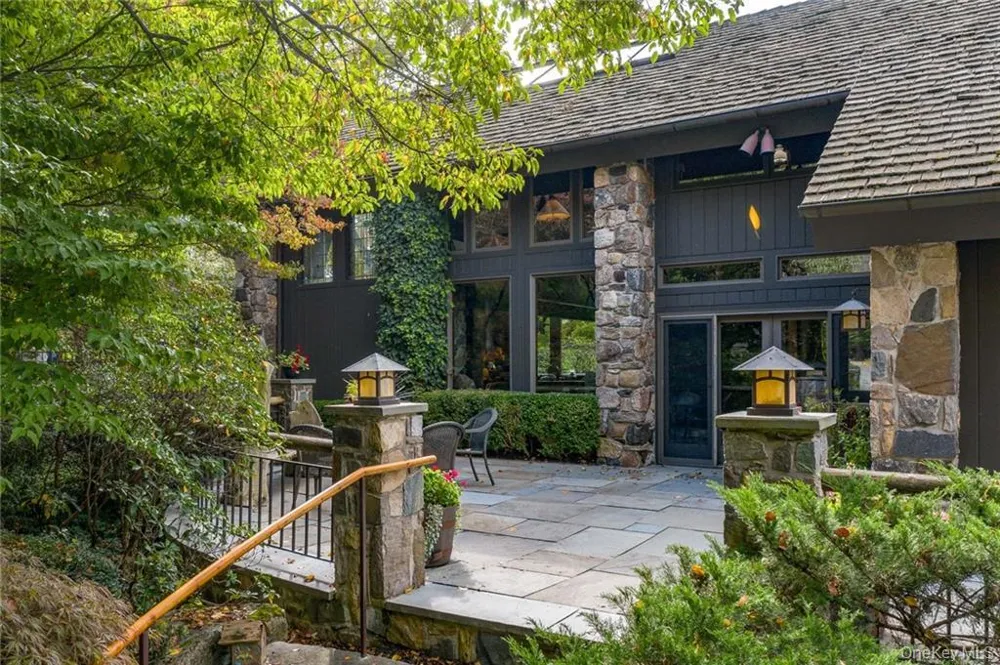 217 Trinity Pass Pound Ridge, NY 10576