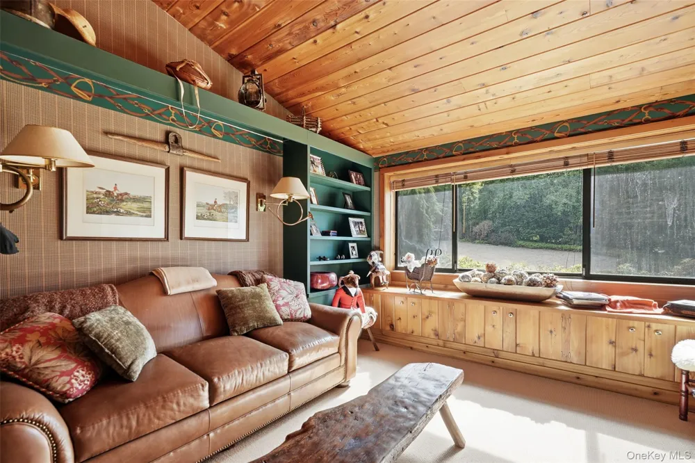 217 Trinity Pass Pound Ridge, NY 10576