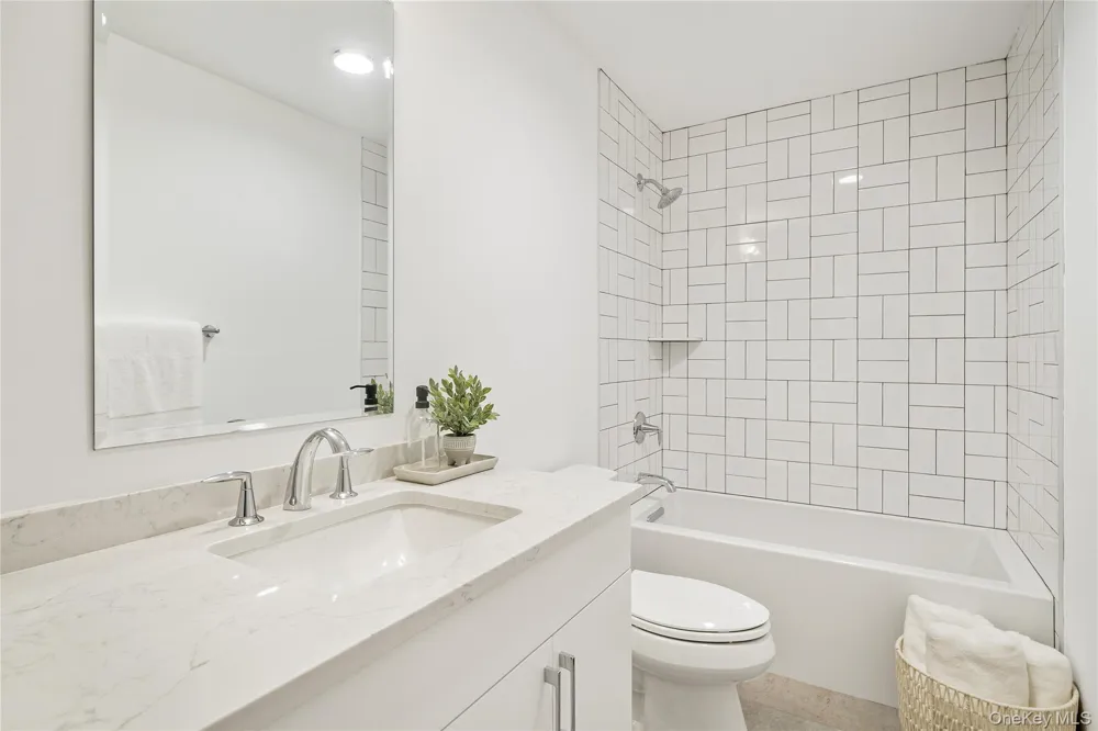 2040 Crompond Road #21 Yorktown Heights, NY 10598