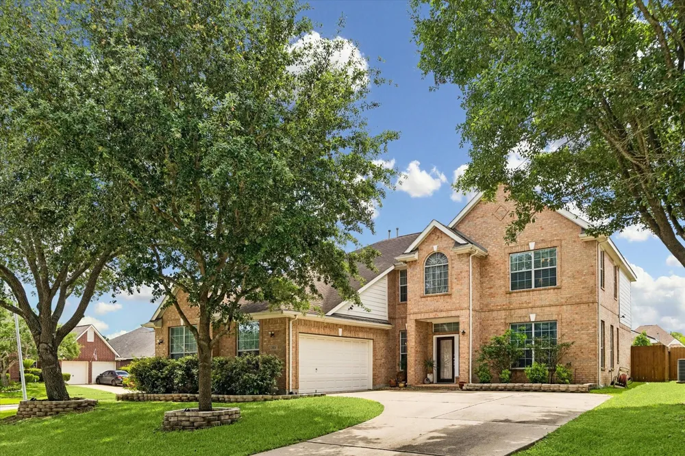 13703 Hudson Court Sugar Land, TX 77498
