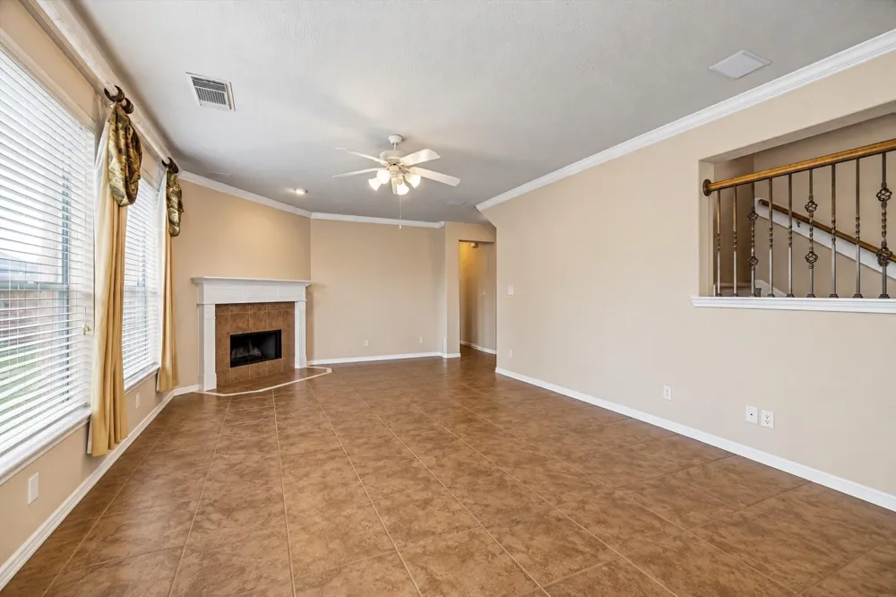 13703 Hudson Court Sugar Land, TX 77498