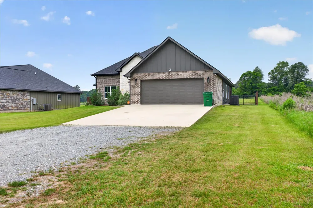 6436 Fm 326 Lufkin, TX 75901