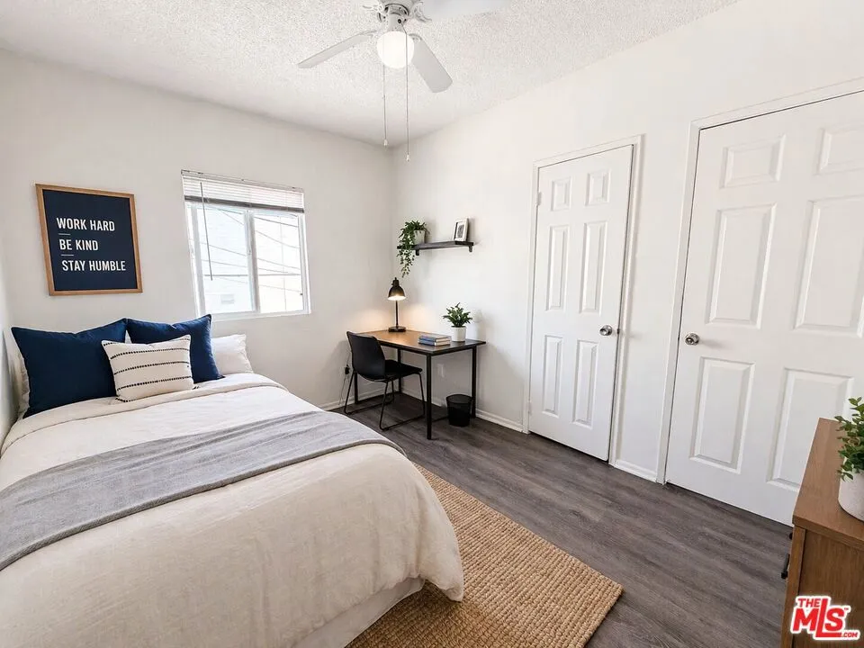 1133 W 36th Place #4 Los Angeles, CA 90007
