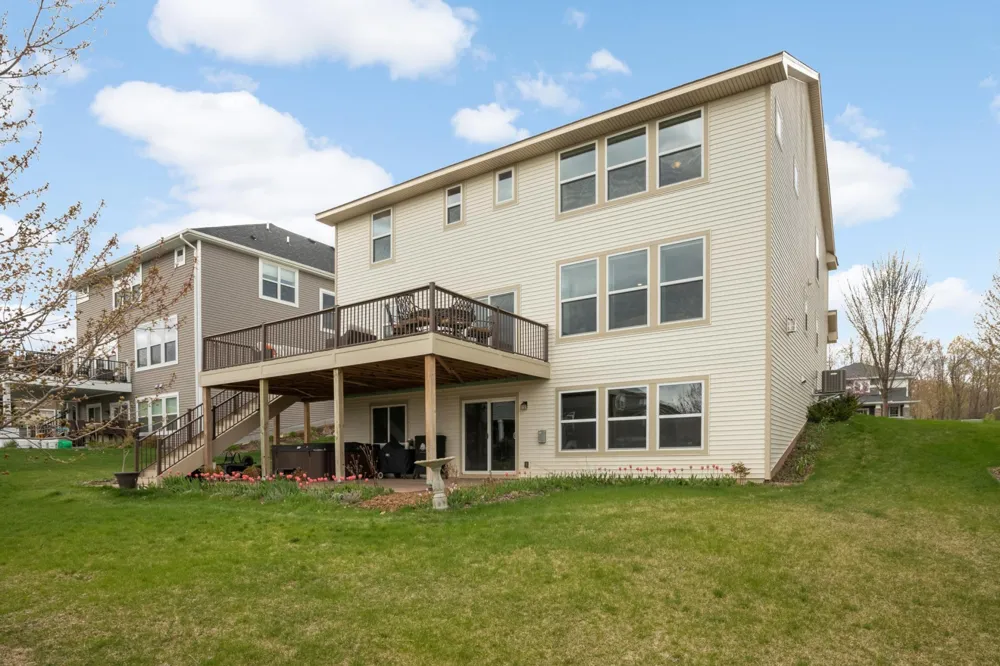 8415 Krey Lake Court Victoria, MN 55386